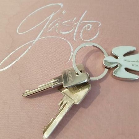 Ferienwohnung Witt Rheinhausen Bagian luar foto