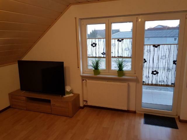 Ferienwohnung Witt Rheinhausen Bagian luar foto